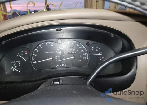 2000 Ford Explorer Xlt from USA, damaged, VIN 1FMZU73E7YZC41763